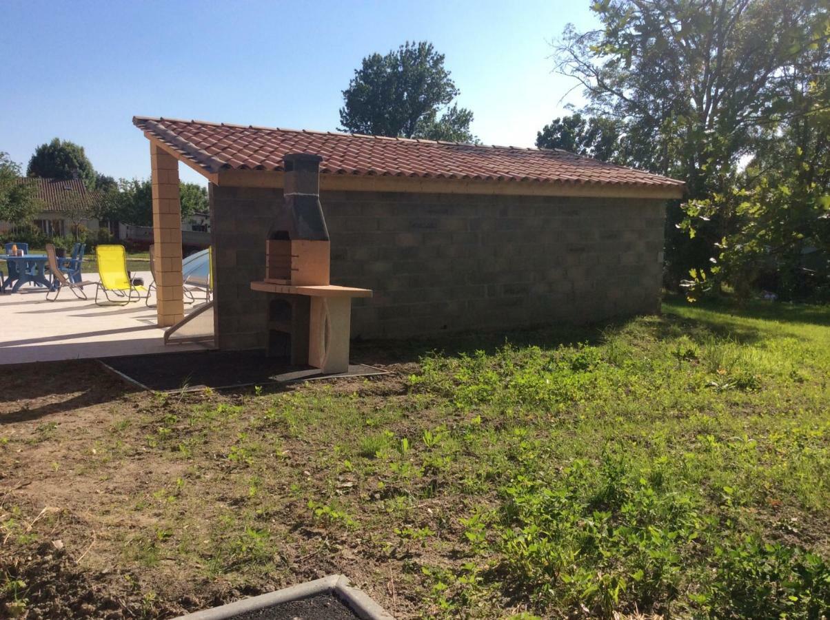 Gite Du Puy De L'Etang Laruscade Exteriér fotografie